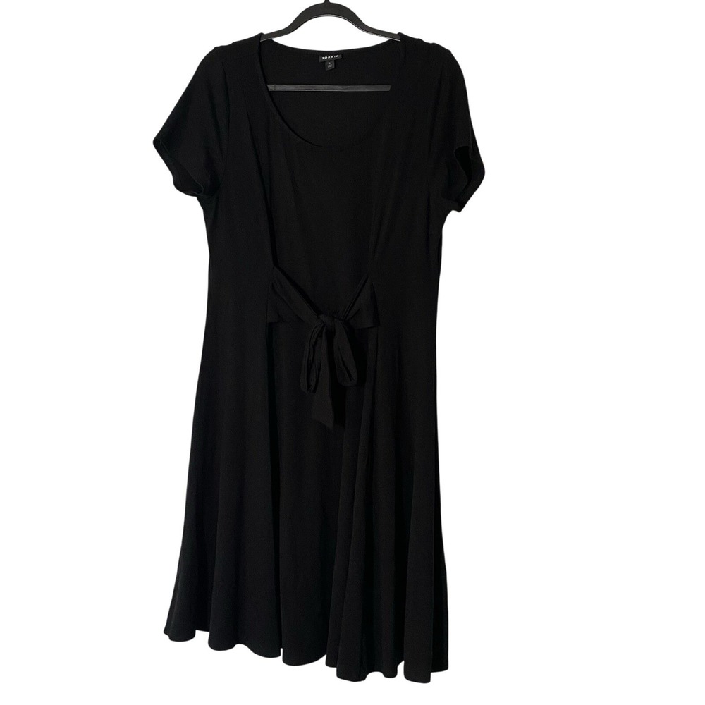 Torrid Black Tie Front Dress Size 1 (1X) Short Knee Length‎ Basics Minimalist